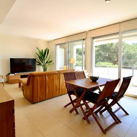 Apartment Hauzify I Pinars